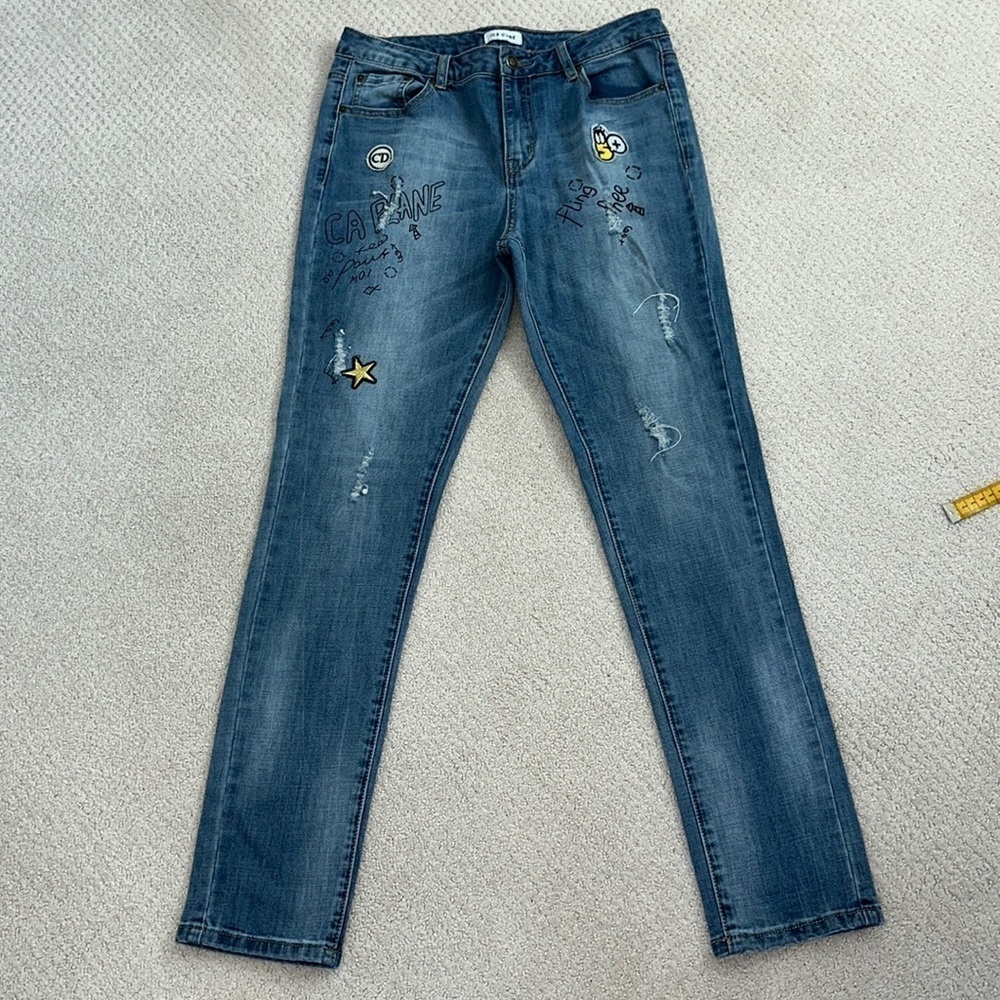 Ice Cube Washed Out Jeans, Graffiti Writing, Batches.  No size. Waist: 16”